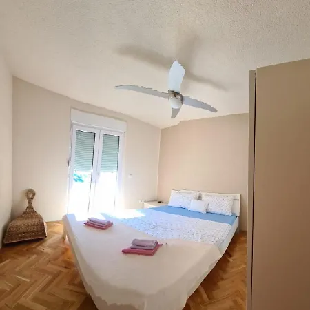 Apartamento Naomi And Marsel Trogir