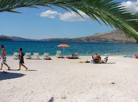 Naomi And Marsel Apartamento Trogir