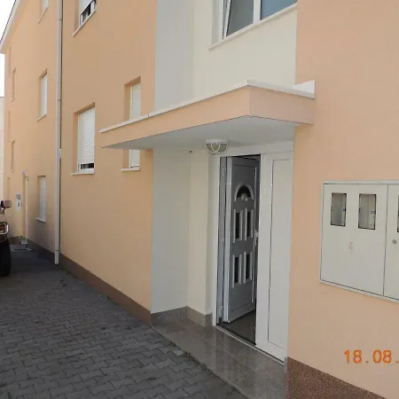 Apartamento Naomi And Marsel