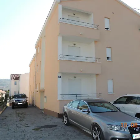 Apartamento Naomi And Marsel Trogir